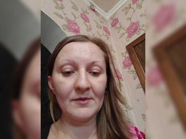 Zarevna live cam on BongaCams