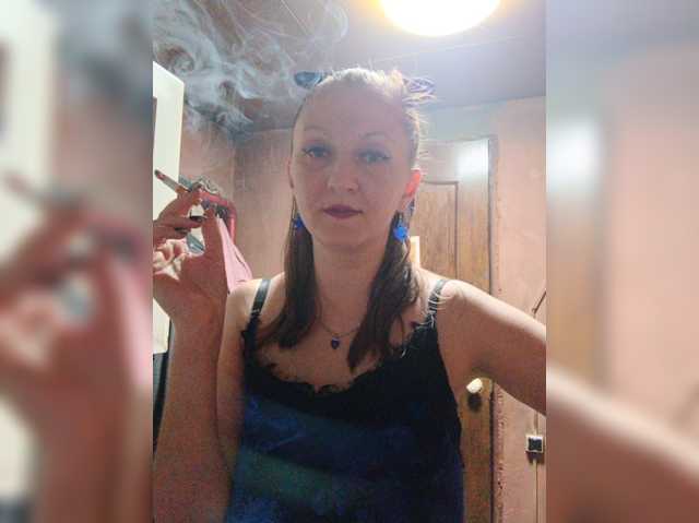 Zarevna live cam on BongaCams