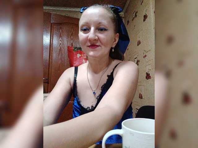 Zarevna live cam on BongaCams