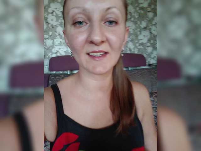 Zarevna live cam on BongaCams