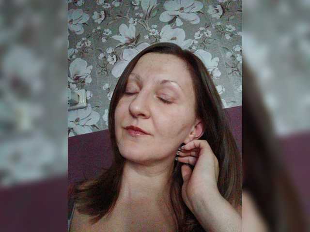 Zarevna live cam on BongaCams