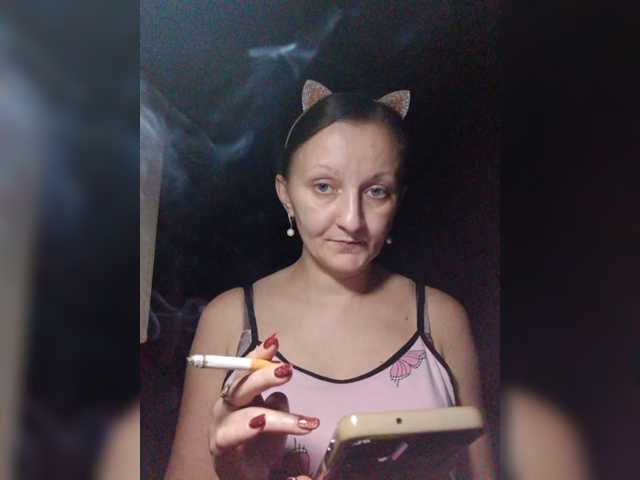 Zarevna live cam on BongaCams
