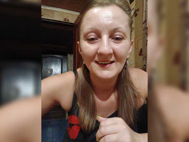 Zarevna live cam on BongaCams
