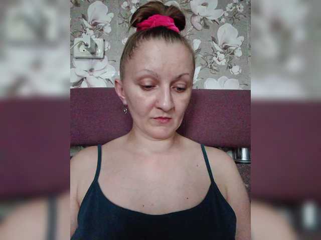 Zarevna live cam on BongaCams