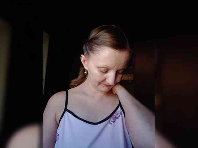 Zarevna Live Webcam on BongaCams