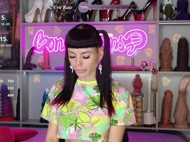 Youlalia live cam on BongaCams