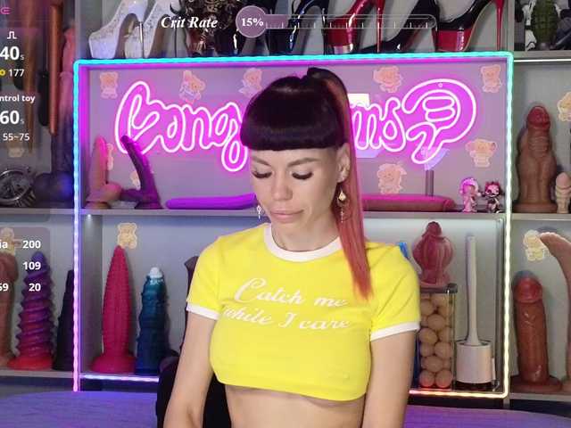 Youlalia live cam on BongaCams