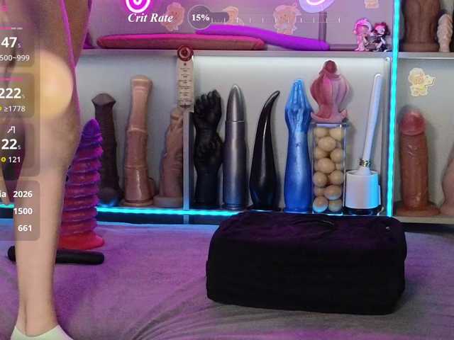 Youlalia live cam on BongaCams