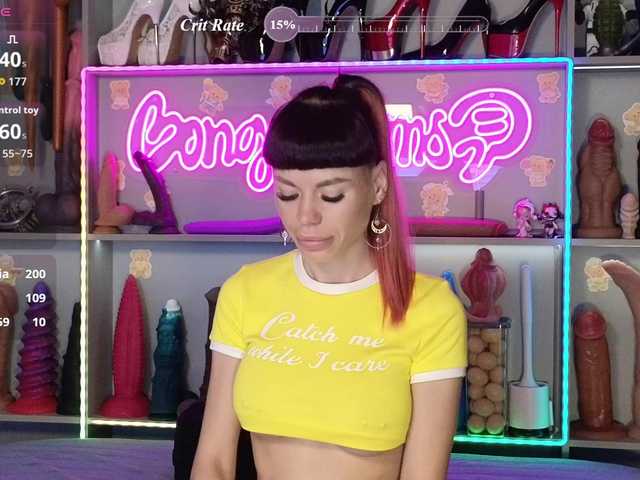 Youlalia live cam on BongaCams
