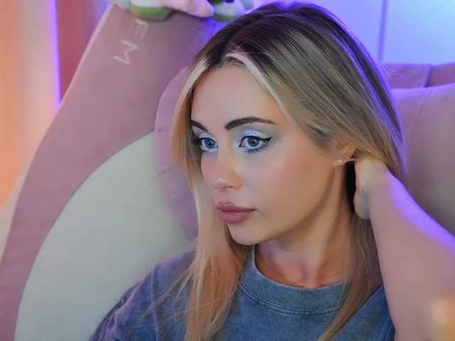 модель 000---