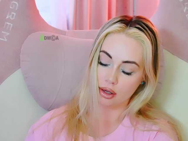 000--- live cam on BongaCams