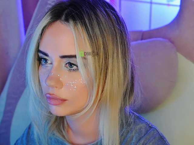 000--- live cam on BongaCams