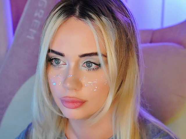 000--- live cam on BongaCams