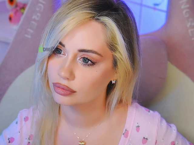 000--- live cam on BongaCams