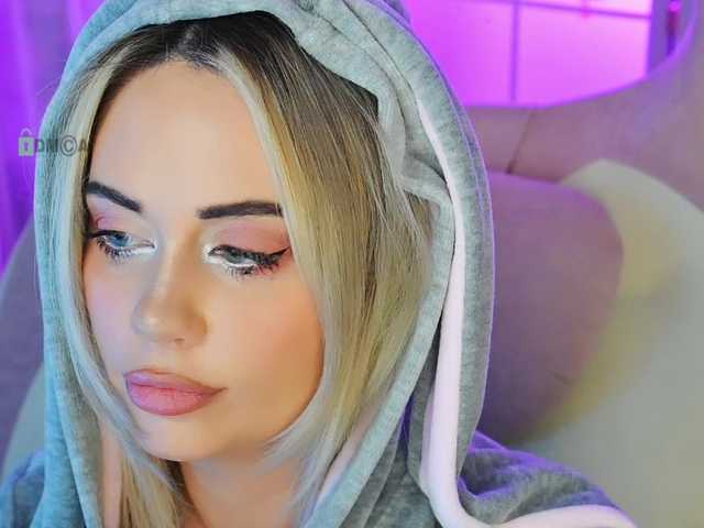 000--- live cam on BongaCams