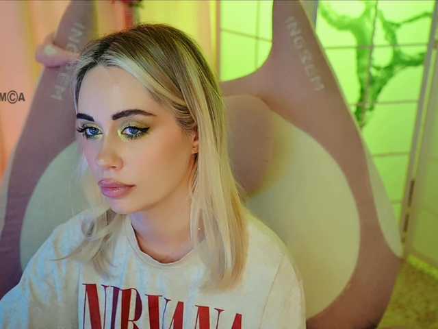 -ANN — live female cam