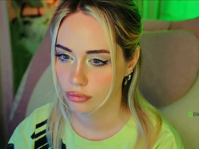 -ANN live cam