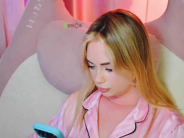 000--- cam belle