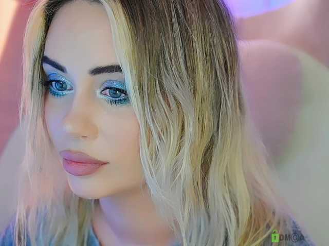 000--- live cam on BongaCams