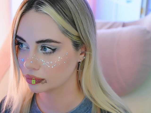 000--- live cam on BongaCams