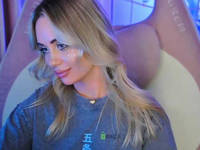 000--- live cam on BongaCams