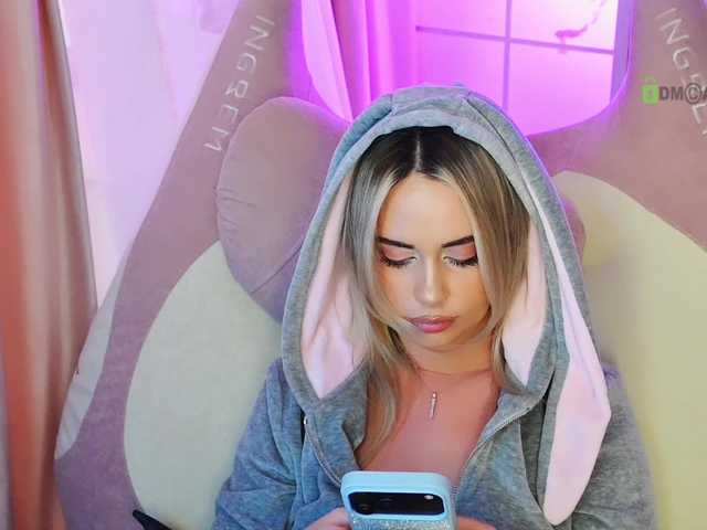 000--- live cam on BongaCams