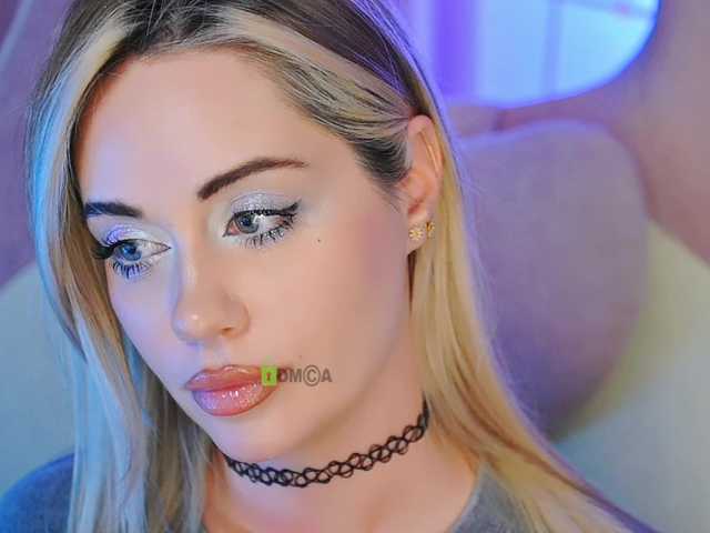 000---