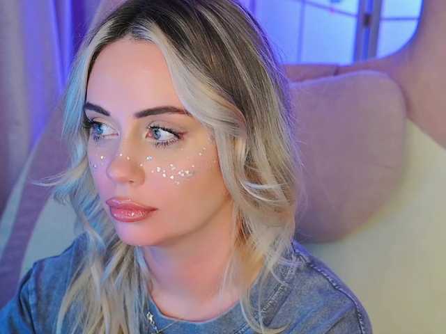 000--- live cam on BongaCams