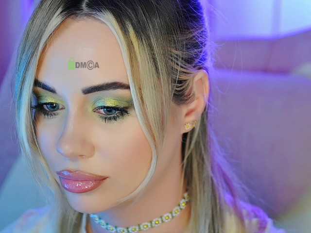 000---