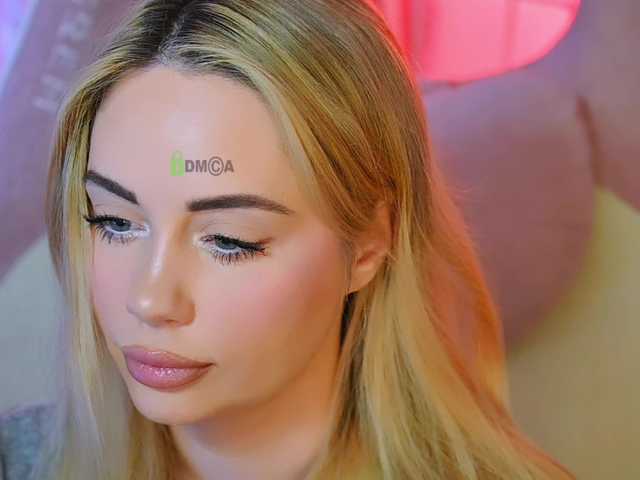 000---