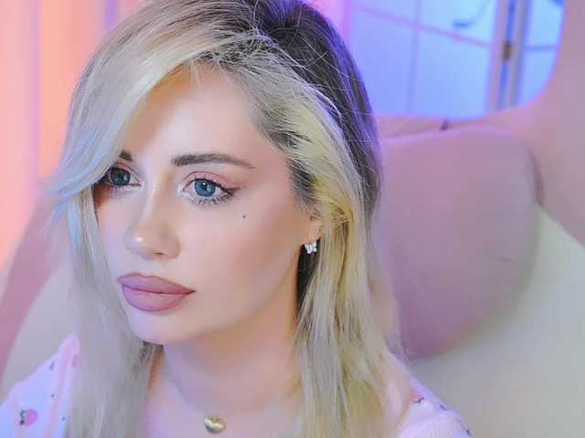 -ANN live webcam show