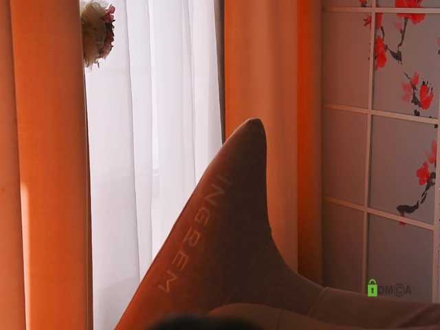 000---