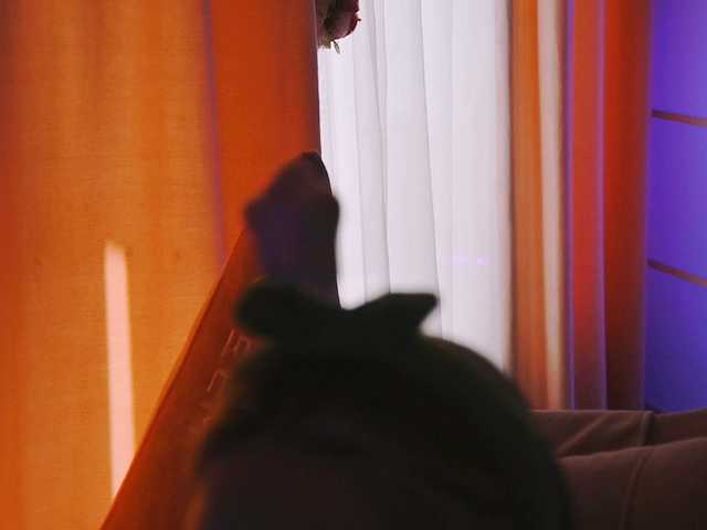 000---