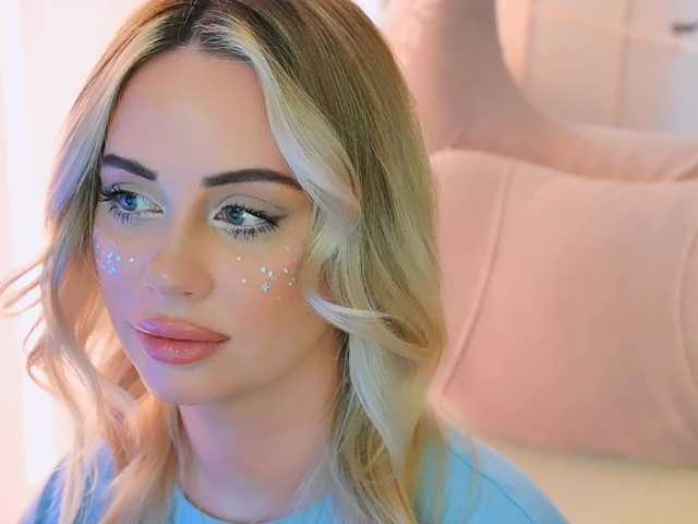 000--- live cam on BongaCams
