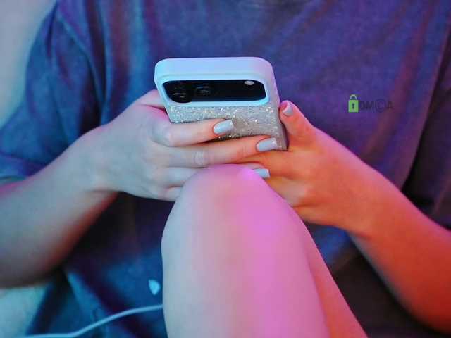 000---
