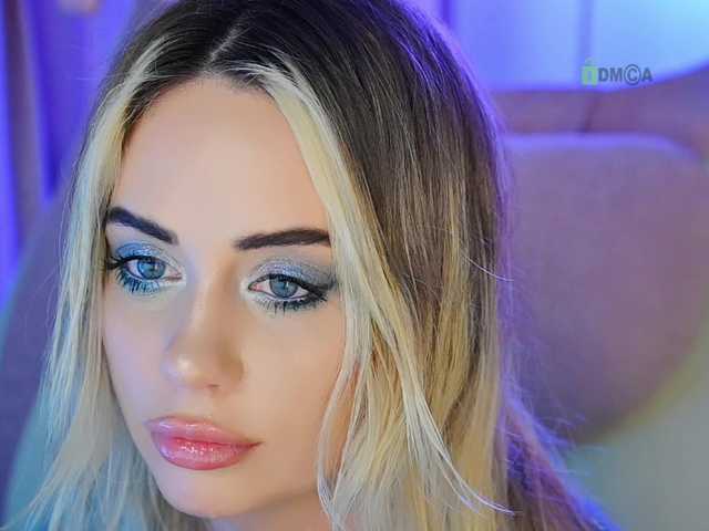 000--- live cam on BongaCams