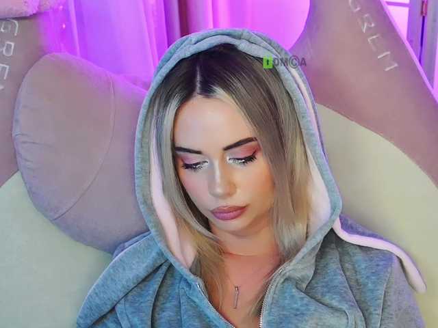 000--- live cam on BongaCams