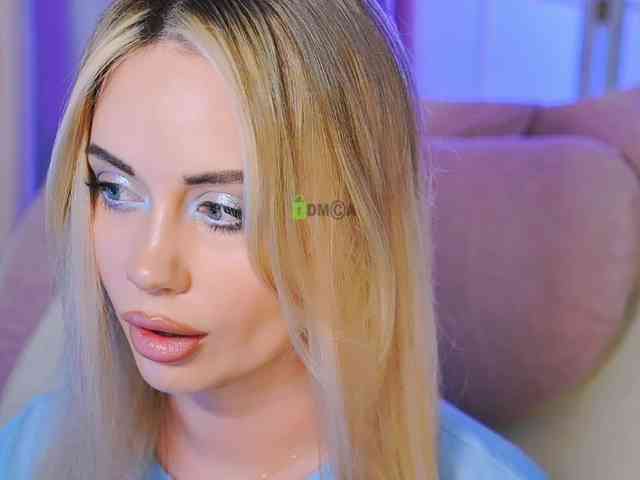 000--- Sex Cam Show
