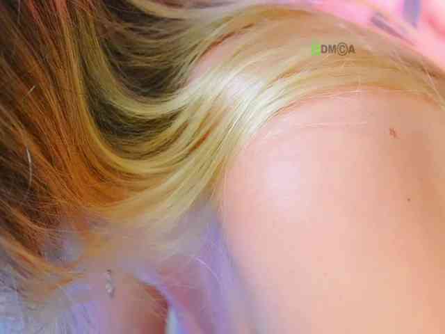 000--- Sex Cam Show