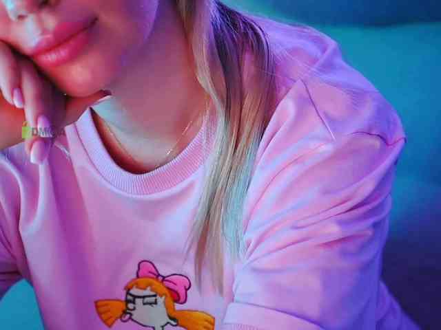 000---