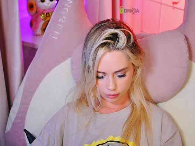 000--- Sex Cam Show