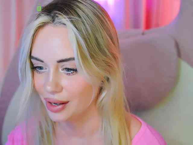 000--- Sex Cam Show