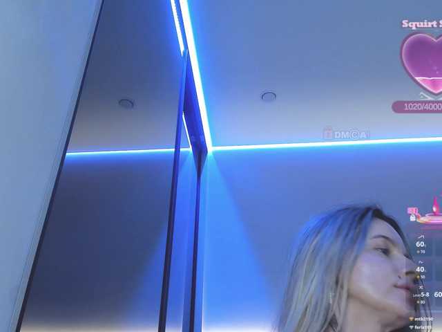 monika-22 live sex show