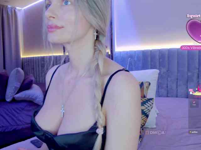 Monika-22 webcam