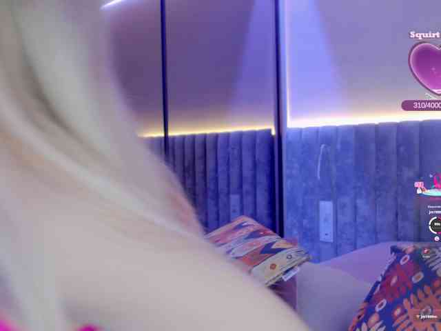 Monika-22 webcam