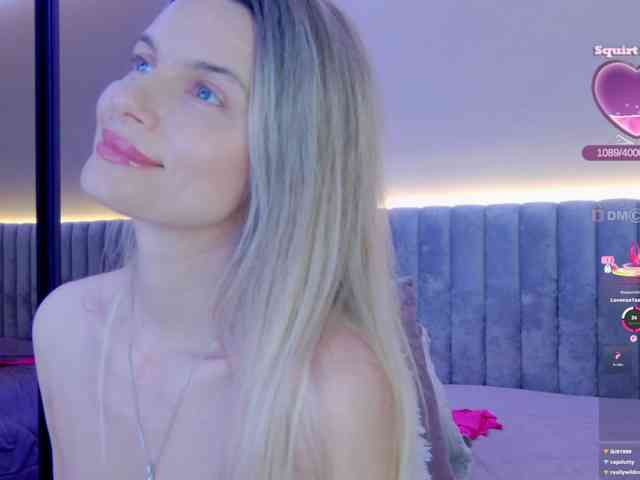 Monika-22 webcam