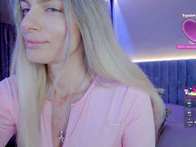 Monika-22 webcam