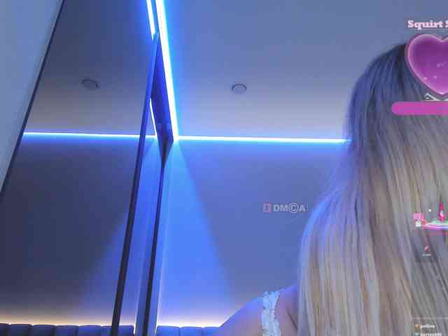 Monika-22 webcam