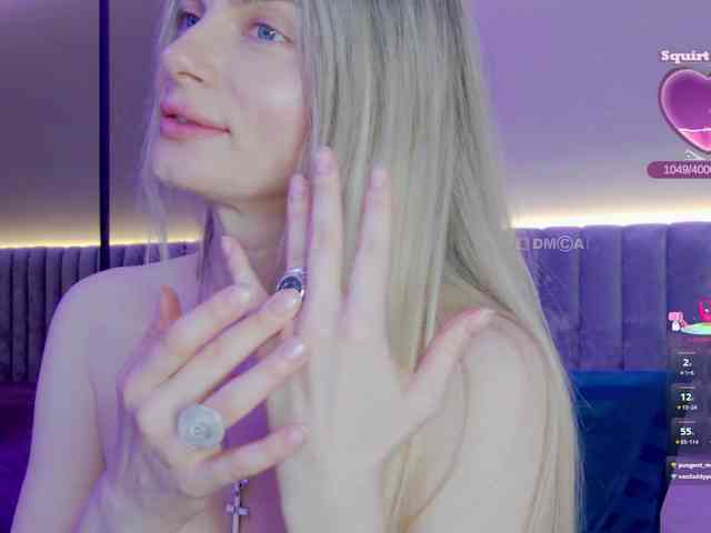 Monika-22 webcam
