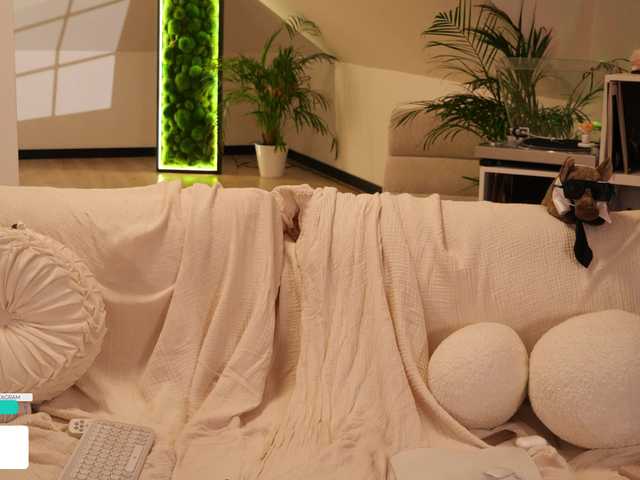 Taanni live cam on BongaCams